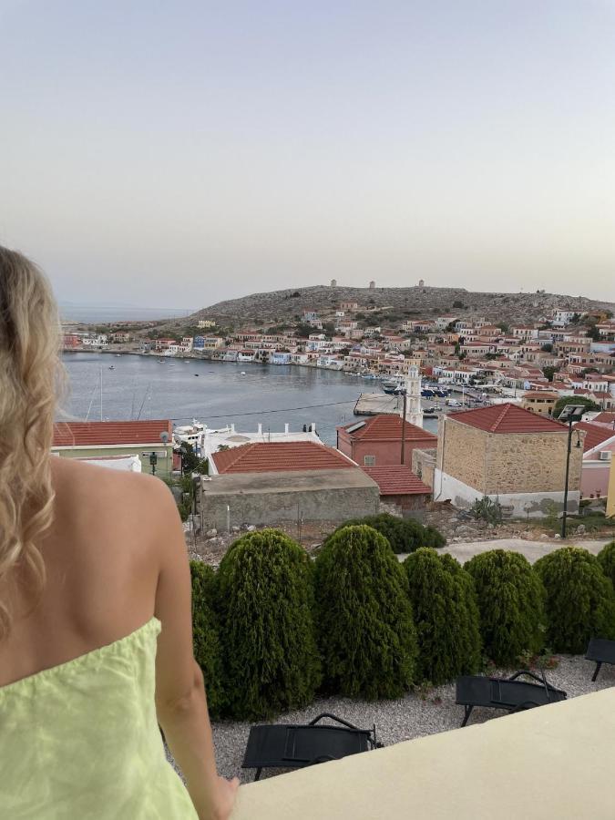 Marina Castellana Studios Chalki Town Eksteriør bilde